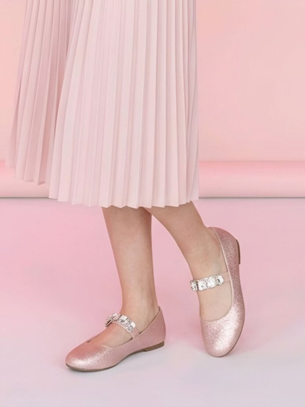 The Children’s Place ✦ Pink Glitter Mary Jane Flats ✦ Rhinestone Strap 5 NWT